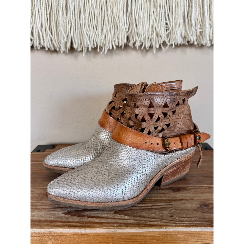 A.S.98 Zeport Snakeskin Tan Laser Cut Leather Western Ankle Strap Boot Size 6
